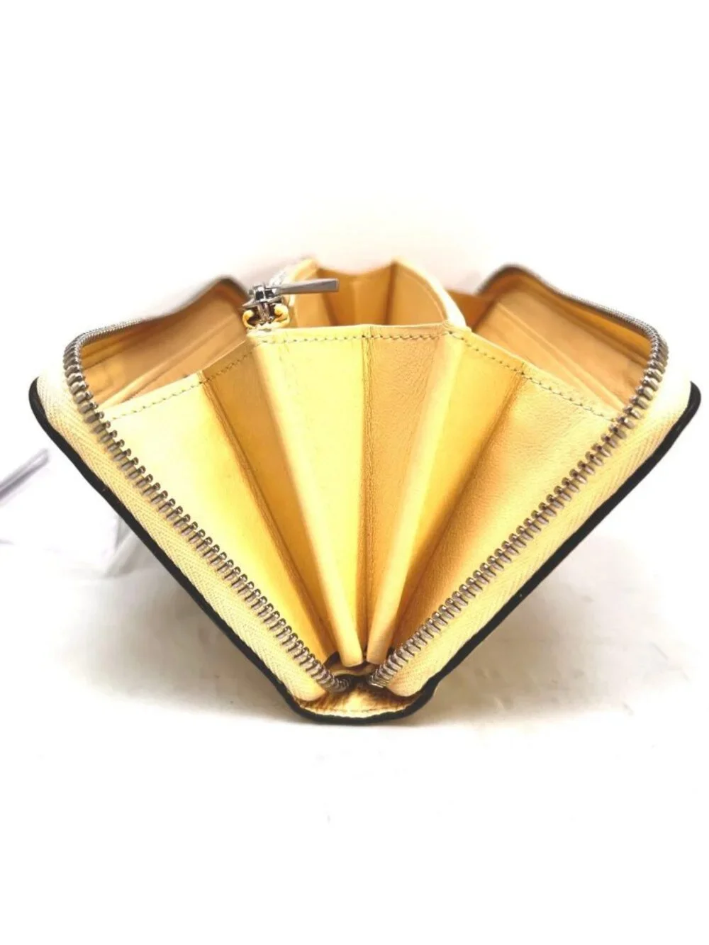Louis Vuitton Built in Mahina Zippy Wallet Banana